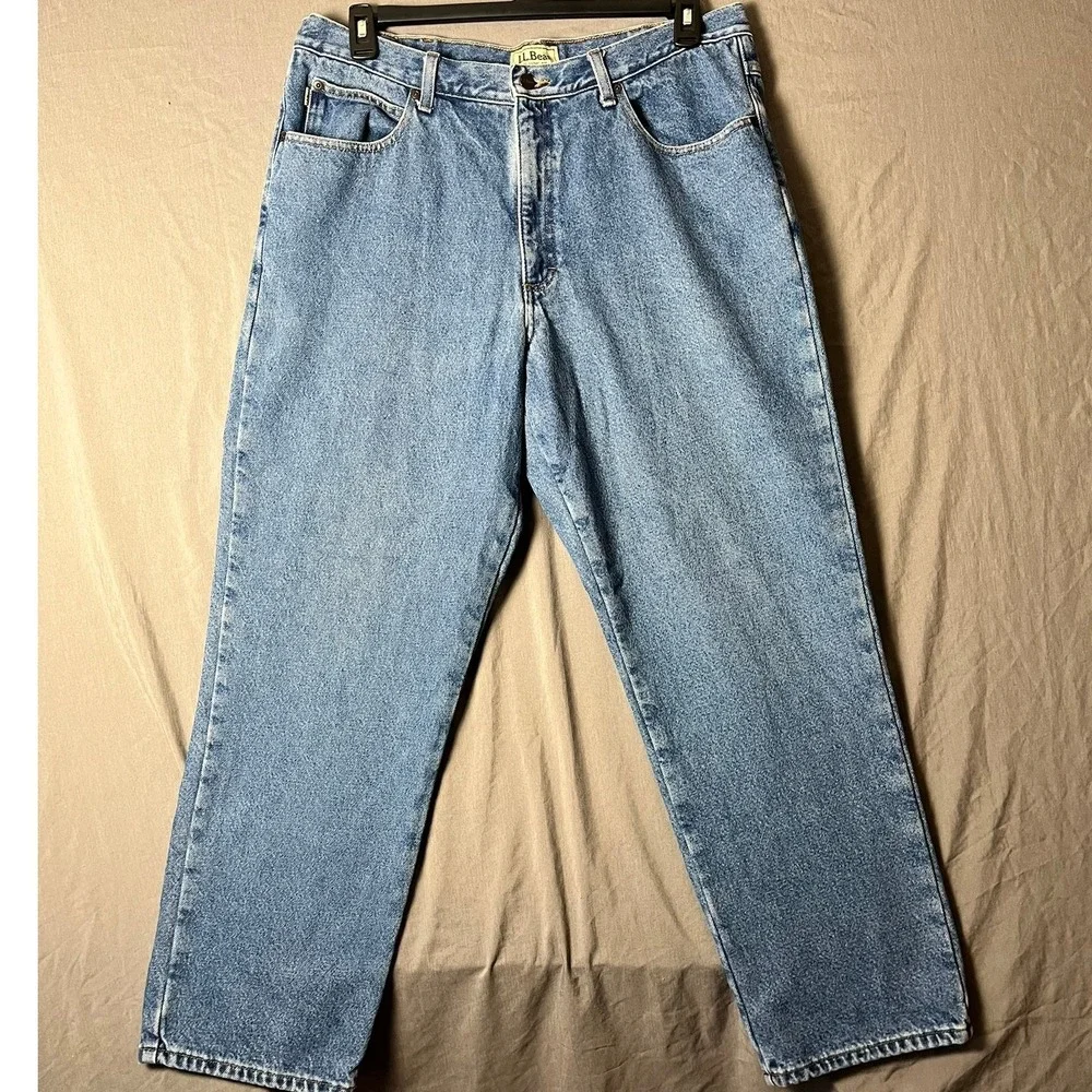 L.L. Bean Jeans Mens 38x30 Classic Fit Blue Straight Leg Denim EUC
